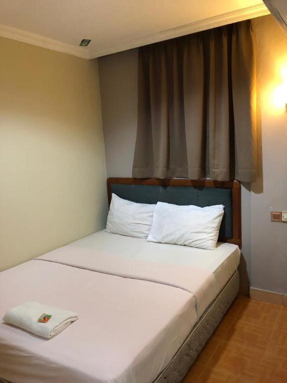 לאוואס Hotel Perdana מראה חיצוני תמונה