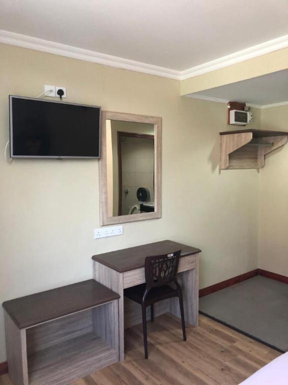 לאוואס Hotel Perdana מראה חיצוני תמונה