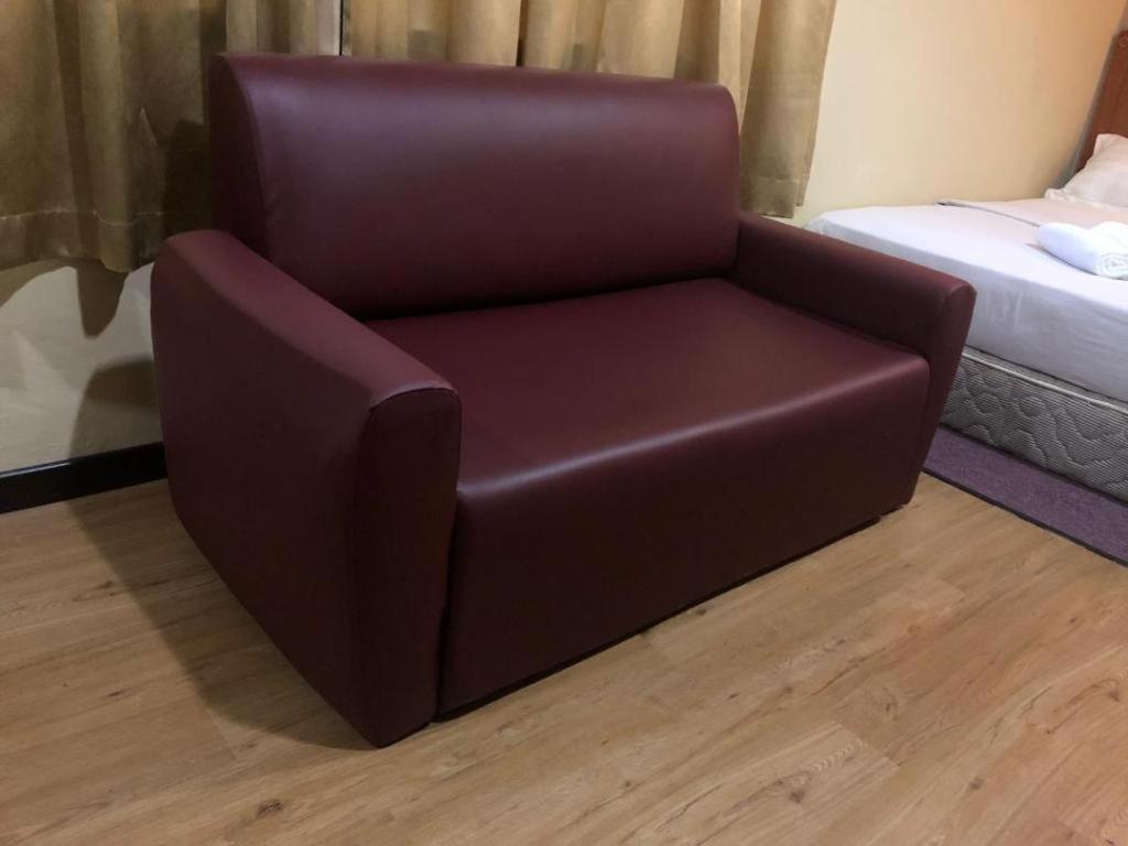 לאוואס Hotel Perdana מראה חיצוני תמונה